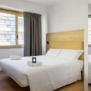 Hotel Center, Katania